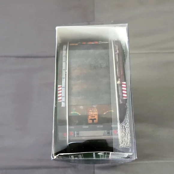 Teenage Mutant Ninja Turtles. Collectible Turtle Lunchbox Gift Set - Picture 13 of 13